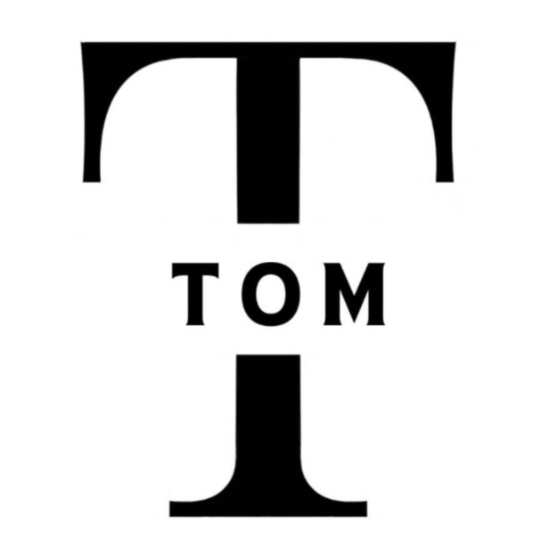 Tom clothing